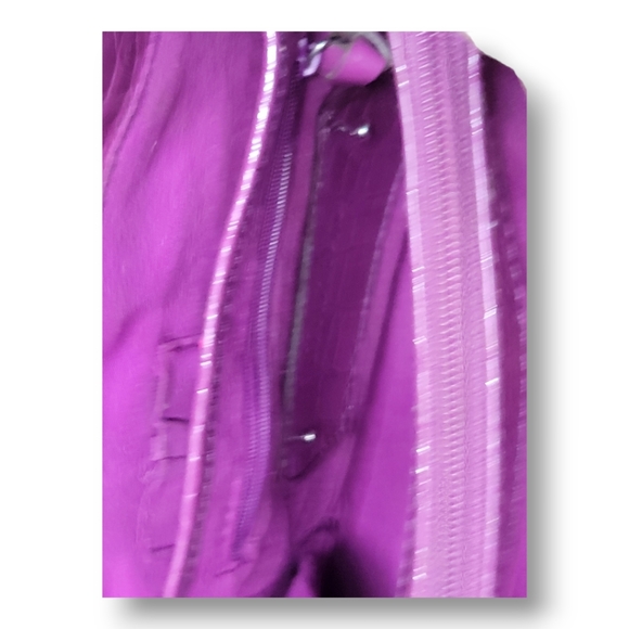 Liz Claiborne Purse - Picture 9 of 11